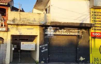 Imagem: A casa possui 5 Dormitórios, 5 Banheiros, 2 Vagas na garagem