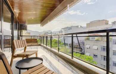 Imagem: O apartamento na cobertura possui 5 Dormitórios, 5 Banheiros