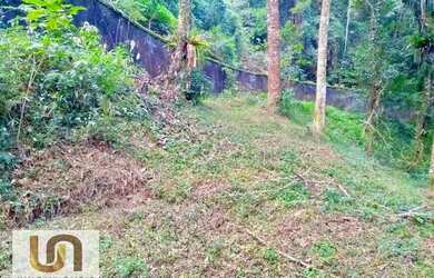 Imagem: O terreno possui 1247m² de Área e está localizado em Cascata