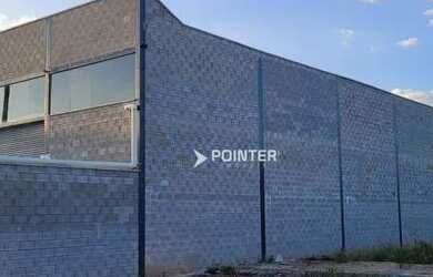 Imagem: O depósito possui 5 Vagas na garagem, 866m² de Área e está