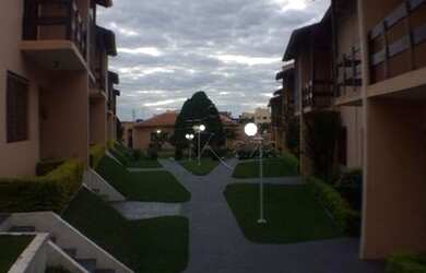 Imagem: A casa em condomínio possui 3 Dormitórios, 2 Banheiros, 2