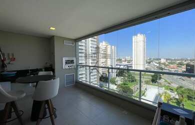 Imagem: O apartamento possui 2 Dormitórios, 2 Banheiros, 2 Vagas na