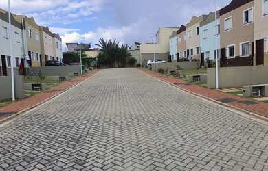 Imagem 1: SOBRADO EM CONDOMÍNIO FECHADO PARA ALUGAR EM ATIBAIA