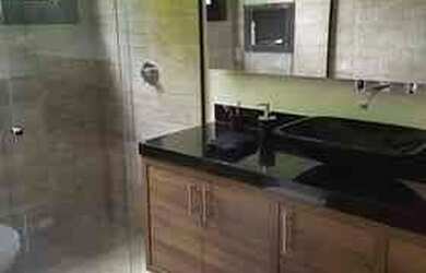 Imagem 12: CASA DE ESQUINA EM CONDOMÍNIO ALTO PADRÃO