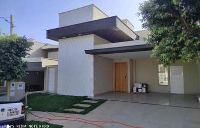 Imagem: A casa em condomínio possui 3 Dormitórios, 4 Banheiros, 4