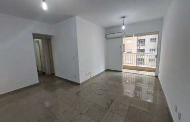 Imagem: O apartamento possui 2 Dormitórios, 2 Banheiros, 2 Vagas na