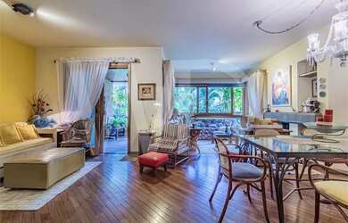 Imagem: O apartamento possui 3 Dormitórios, 3 Banheiros, 2 Vagas na