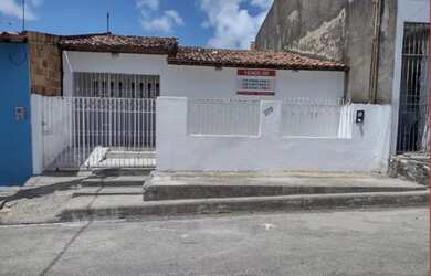 Imagem: O depósito possui 120m² de Área e está localizado em Santa