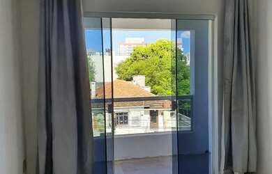 Imagem 2: Apartamento central. 105m² de Área, 1 Banheiroe2 Dormitórios