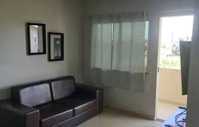 Imagem: A casa possui 2 Dormitórios, 2 Banheiros, 2 Vagas na garagem