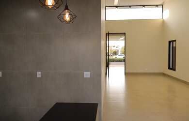 Imagem 6: Casa de condomínio para venda tem 187 metros quadrados com 3 quartos em Novo Mundo - Uberl