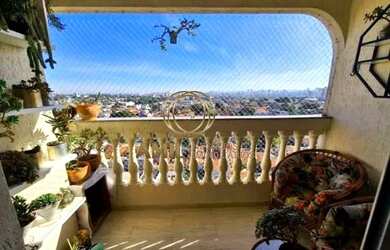 Imagem: O apartamento possui 2 Dormitórios, 2 Banheiros, 2 Vagas na