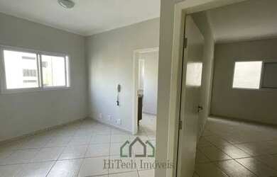 Imagem: O apartamento possui 1 Dormitório, 1 Banheiro, 1 Vaga na garagem