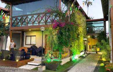 Imagem: A casa em condomínio para alugar possui 3 Dormitórios, 3 Banheiros