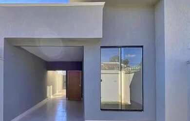 Imagem: A casa possui 2 Dormitórios, 2 Banheiros, 1 Vaga na garagem