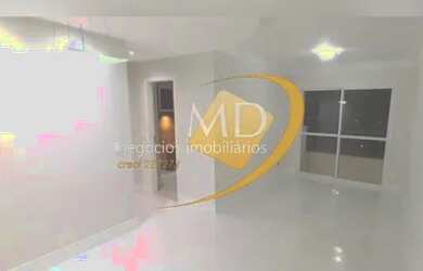 Imagem: O apartamento possui 2 Dormitórios, 2 Banheiros, 2 Vagas na