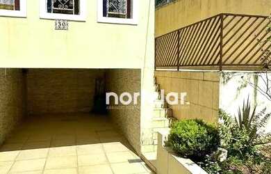 Imagem: A casa à venda possui 3 Dormitórios, 2 Banheiros, 2 Vagas