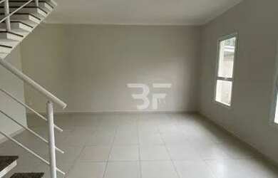 Imagem 5: Casa à venda ou locação por R$ 3.900/mês - Condomínio Portal das...