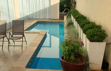 Imagem 9: Casa de condomínio para venda tem 350 metros quadrados com 4 quartos