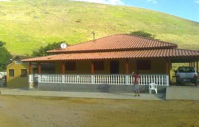 Imagem 3: Fazenda/Sítio/Chácara para venda possui 930000 metros quadrados com...