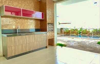 Imagem: A casa em condomínio possui 3 Dormitórios, 1 Banheiro, 4 Vagas