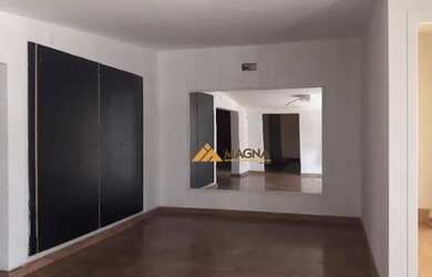 Imagem: O depósito possui 394m² de Área e está localizado em Jardim