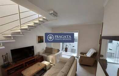 Imagem: A casa possui 4 Dormitórios, 5 Banheiros, 3 Vagas na garagem