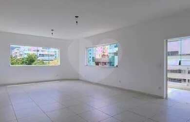 Imagem: O apartamento possui 3 Dormitórios, 3 Banheiros, 2 Vagas na