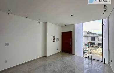 Imagem: A casa em condomínio possui 3 Dormitórios, 4 Banheiros, 4