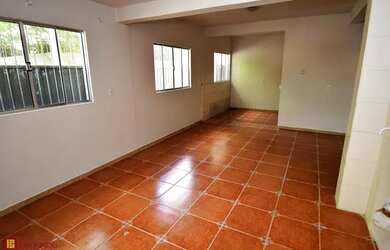 Imagem 4: Ampla casa residencial