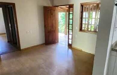 Imagem 4: Casinha Ipê Amarelo. Churrasqueira, 120m² de Área, 3 Vagas na garageme3...