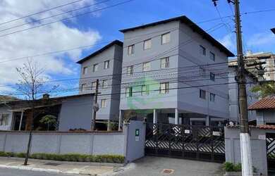 Imagem: O apartamento possui 3 Dormitórios, 1 Banheiro, 1 Vaga na garagem