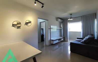 Imagem: O apartamento possui 2 Dormitórios, 2 Banheiros, 2 Vagas na