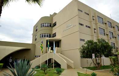 Imagem: O terreno possui 506m² de Área e está localizado em Parque