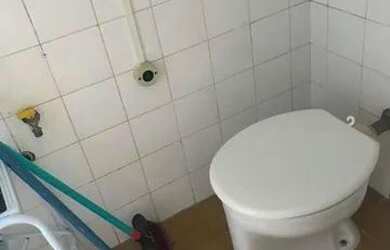 Imagem 14: Apartamento com 2 dormitórios, banheiro social, banheiro serviço, sacada,...