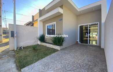 Imagem: A casa em condomínio possui 3 Dormitórios, 1 Banheiro, 1 Vaga