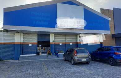 Imagem: O depósito possui 700m² de Área e está localizado em Prazeres