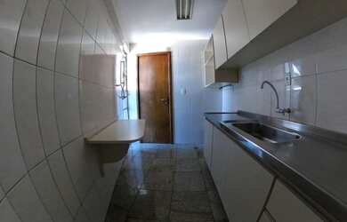 Imagem 15: Empresarial Paulista de frente o shop Paulista