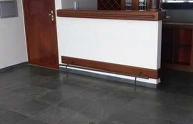 Imagem: O apartamento possui 3 Dormitórios, 3 Banheiros, 2 Vagas na