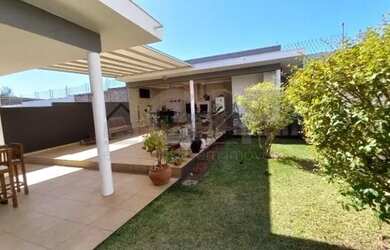 Imagem 2: Casa para venda em Valinhos!