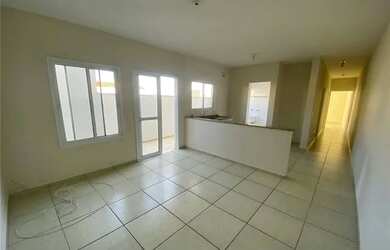 Imagem: A casa possui 2 Dormitórios, 1 Banheiro, 70m² de Área e está