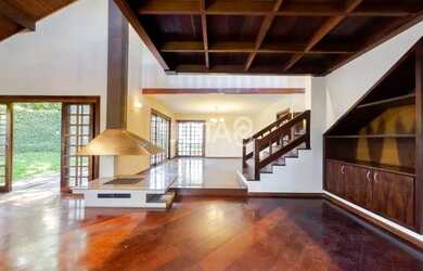 Imagem 2: CASA EM TERRENO DE ESQUINA NO SEMINÁRIO Casa em terreno de esquina no...