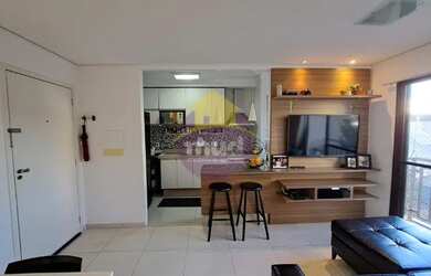 Imagem: O apartamento possui 2 Dormitórios, 1 Banheiro e 49m² de Área