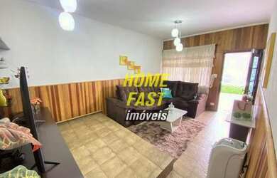 Imagem: A casa possui 3 Dormitórios, 4 Banheiros, 4 Vagas na garagem