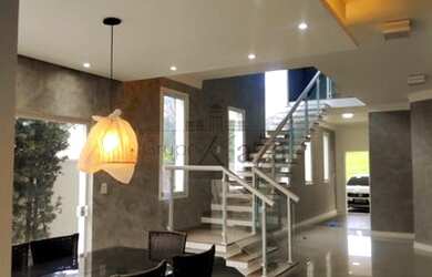 Imagem: Casa de condomínio sobrado para venda possui 300 metros quadrados