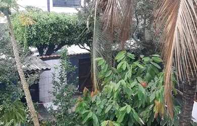 Imagem: A casa possui 4 Dormitórios, 2 Banheiros, 2 Vagas na garagem