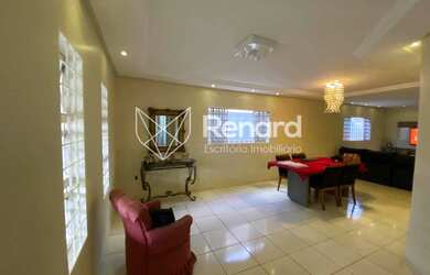 Imagem: A casa em condomínio possui 3 Dormitórios, 4 Banheiros, 5