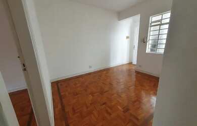 Imagem: O apartamento possui 2 Dormitórios, 1 Banheiro, 82m² de Área