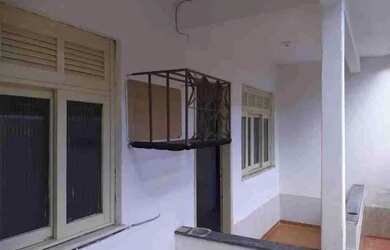 Imagem: A casa possui 1 Dormitório, 1 Banheiro e 45m² de Área e está