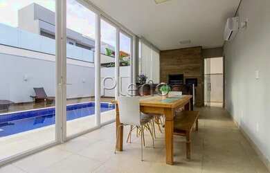 Imagem 16: Venda e locação Casa com 300,00 metroQuadrado, 4 dormitório s , 2 vaga...